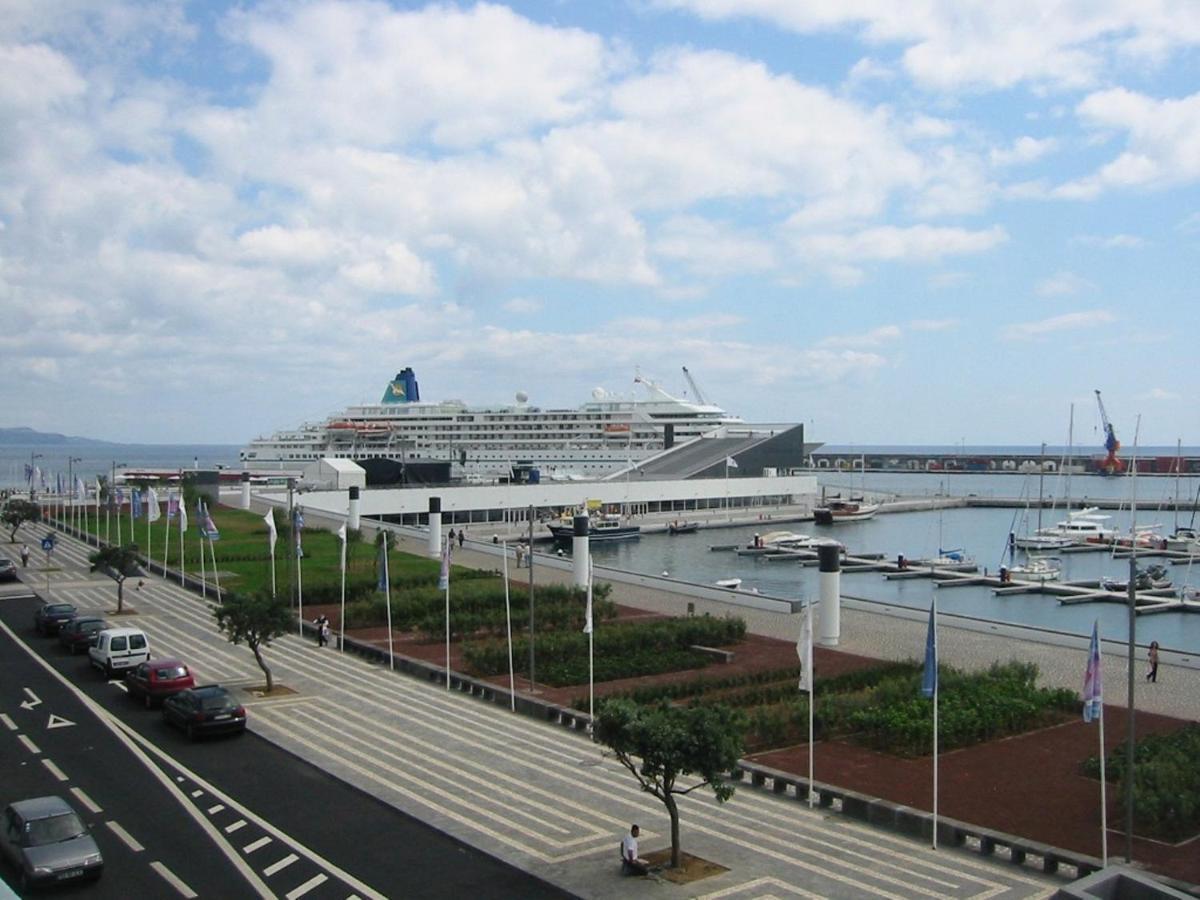 Solmar Alojamentos Ponta Delgada Oda fotoğraf